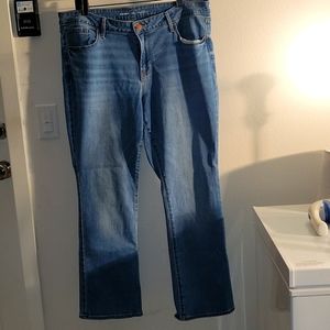 Old Navy Jeans Womens Size 16 short Blue Kicker Bootcut Mid Rise Pants